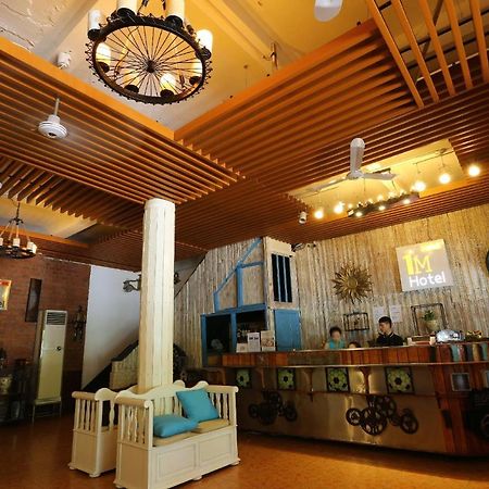 1M Hotel Vientiane Exterior photo